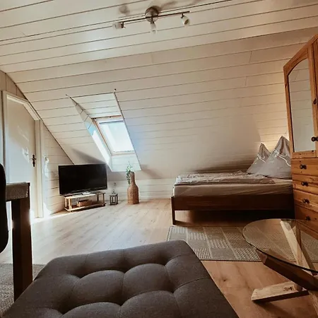 Appartment, Auf *
